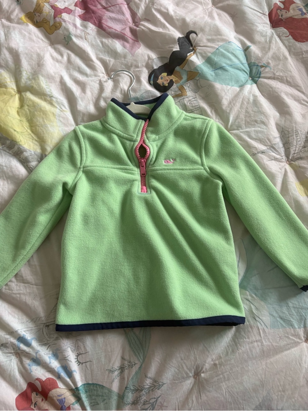 3t Vineyard Vines pullover